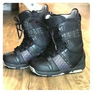 Burton Women’s Sapphire Snowboard Boots